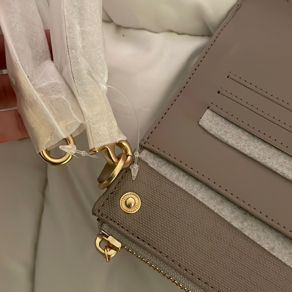 💥LAST ONE💥 NWT Dagne Dover Essential Canvas Wallet in Blush - Picture 14 of 16